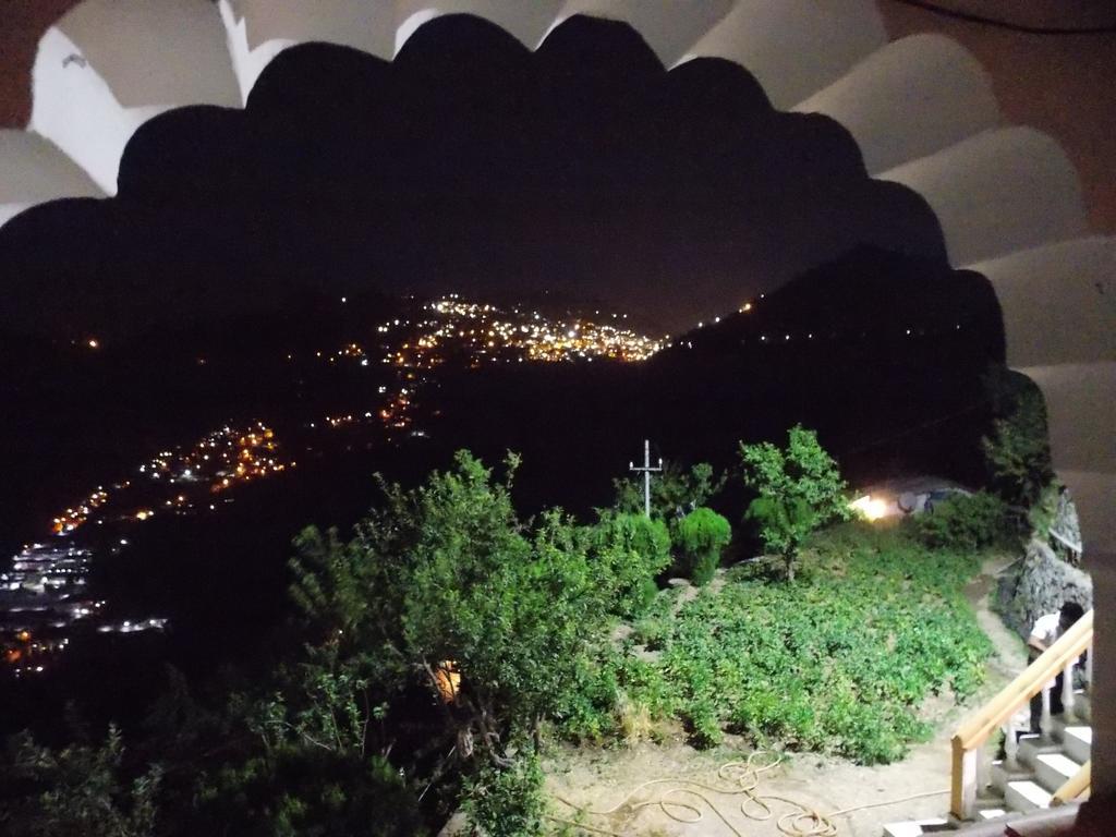 Himalayan Retreat Neelkanth Guest house *