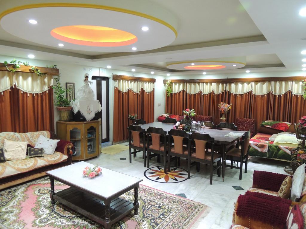Himalayan Retreat Neelkanth Guest house Nainital